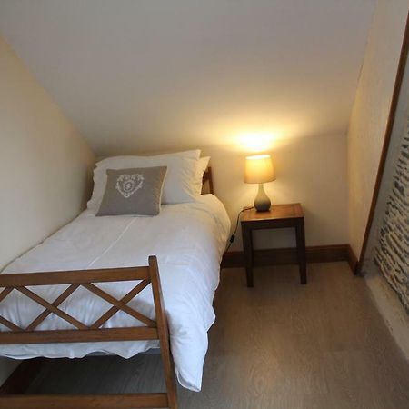 Marion'S Cottage Le Mesnil-Villeman Екстер'єр фото