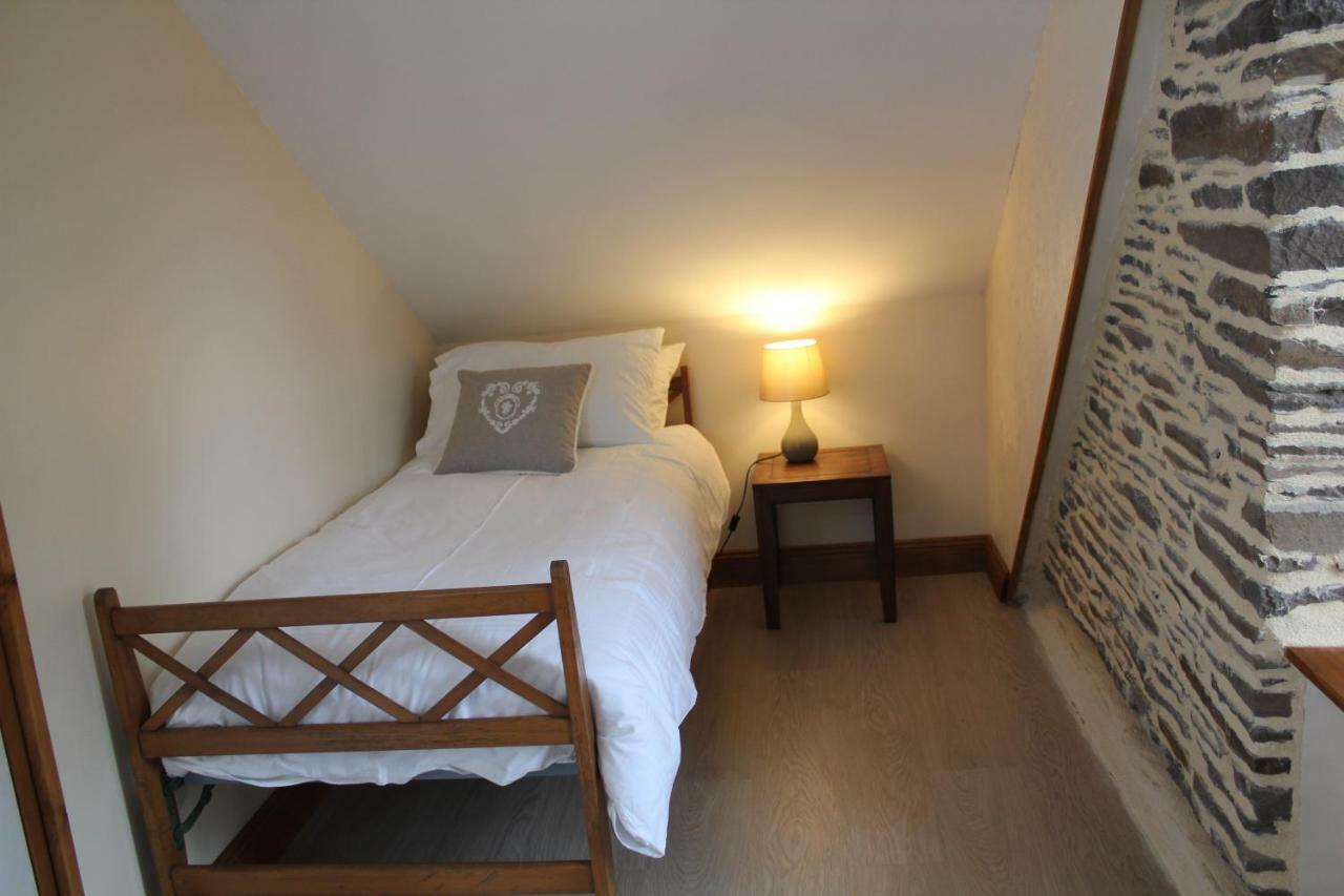 Marion'S Cottage Le Mesnil-Villeman Екстер'єр фото